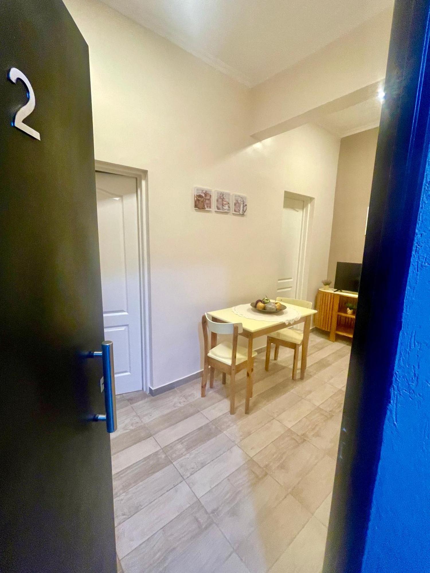 Espectacular Departamento En ,avenida San Martin 2248 Pensión